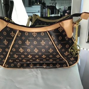 Fleur de lis bag